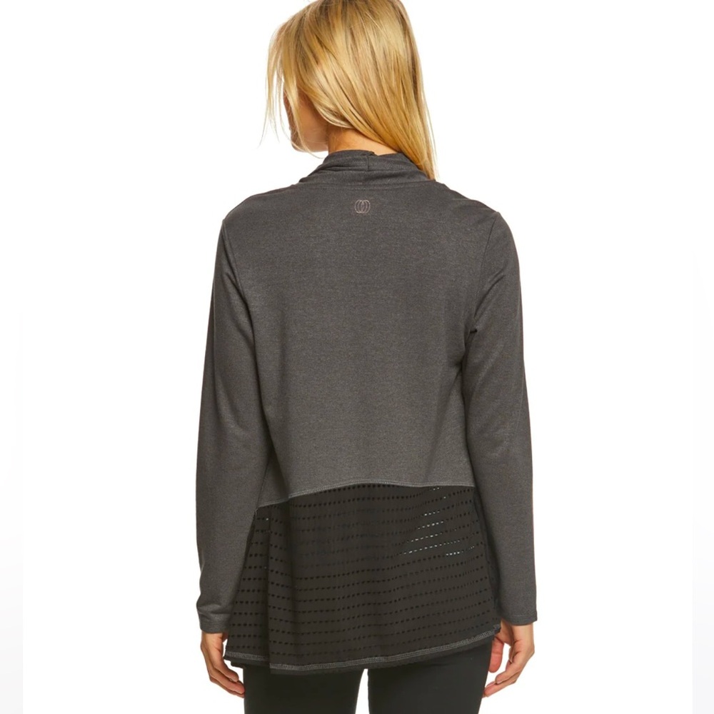 Balance Collection Estella Waterfall After Yoga Wrap or Cardigan - Picture 4 of 12